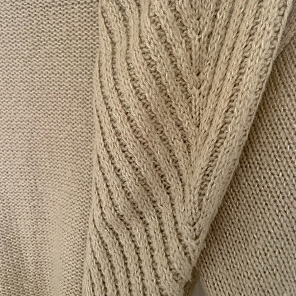 Jacob Cardigan - Picture 2 of 3